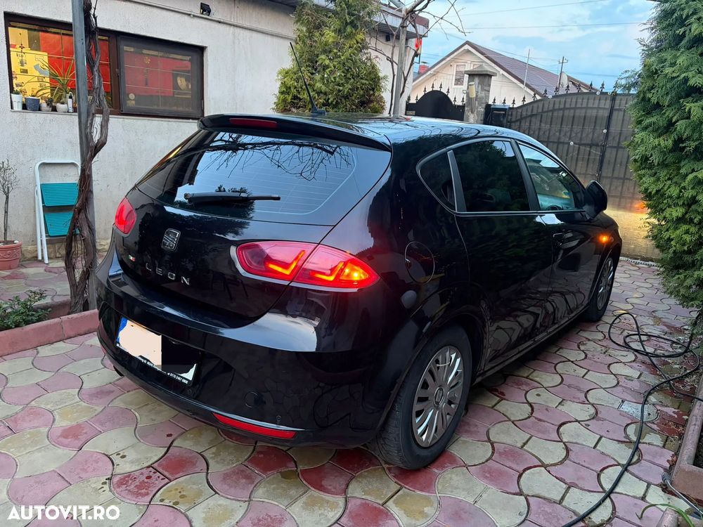 Seat Leon 1.6 TDI DPF Style Copa - 4