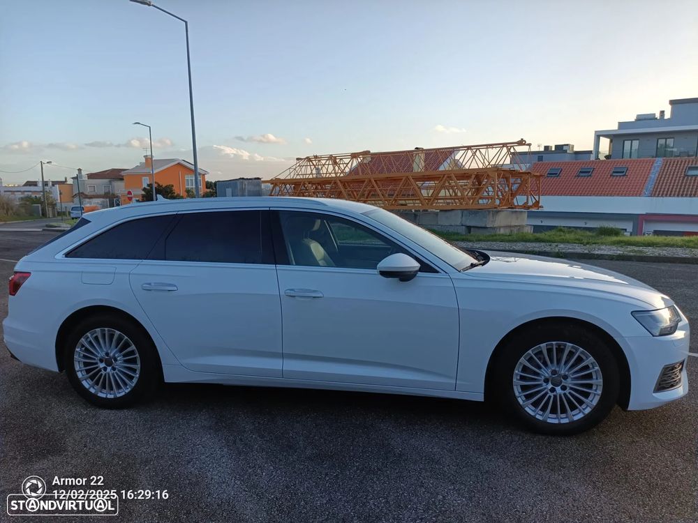 Audi A6 Avant 40 TDI Design S tronic - 4