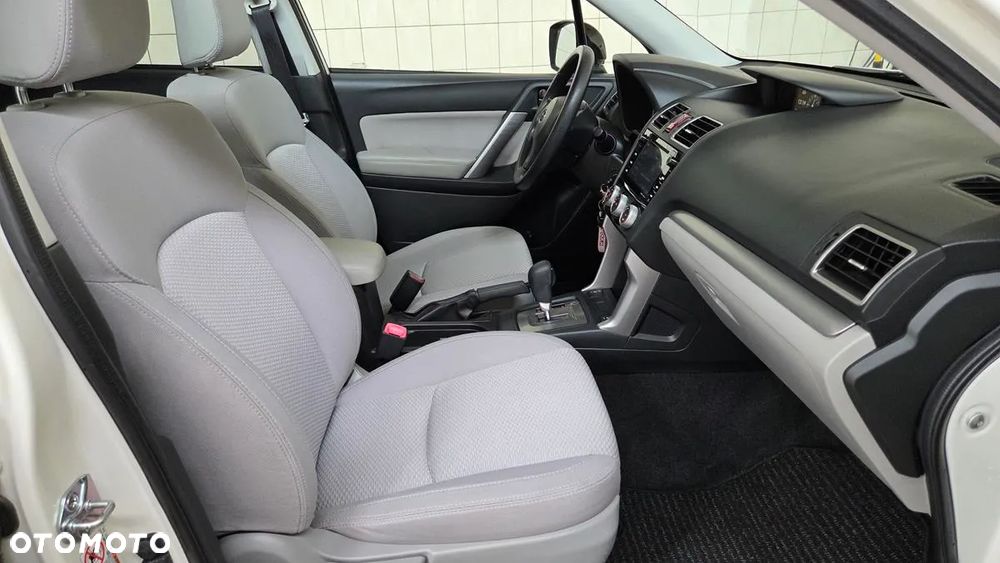 Subaru Forester 2.0X Lineartronic Comfort - 17