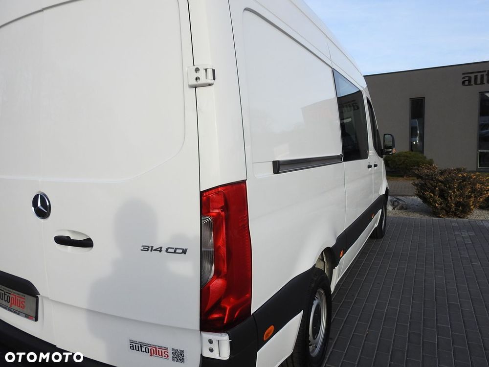 Mercedes-Benz SPRINTER 314 FURGON BRYGADÓWKA  6 MIEJSC TEMPOMAT KLIMATYZACJA  140KM - 18