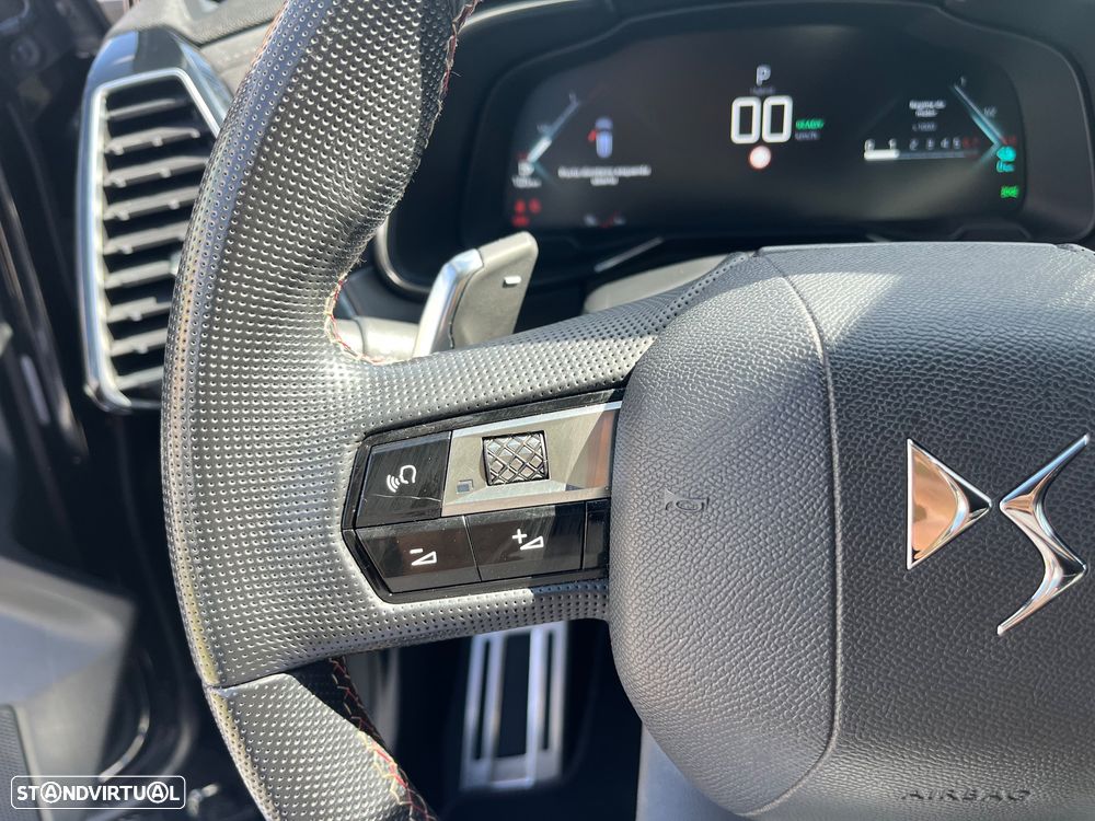DS DS7 Crossback E-Tense Performance Line EAT8 - 32