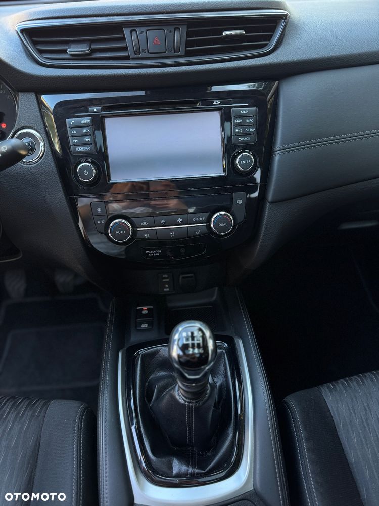 Nissan X-Trail 1.6 DIG-T N-Connecta 2WD - 19