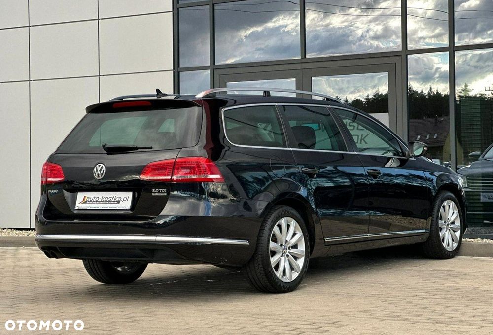 Volkswagen Passat 2.0 TDI DPF Highline - 9