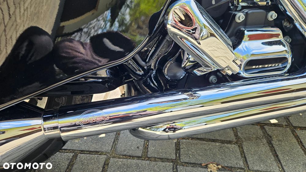 Harley-Davidson Touring Road King - 11