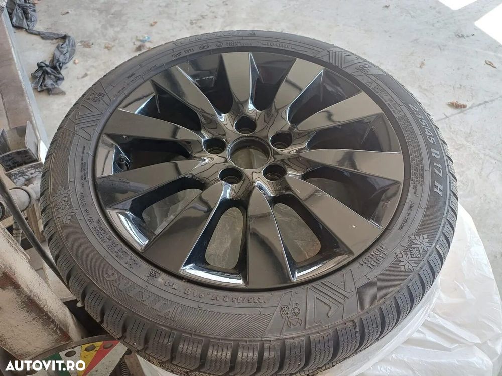 Honda Civic 1.5 VTEC Turbo Sport Plus - 25