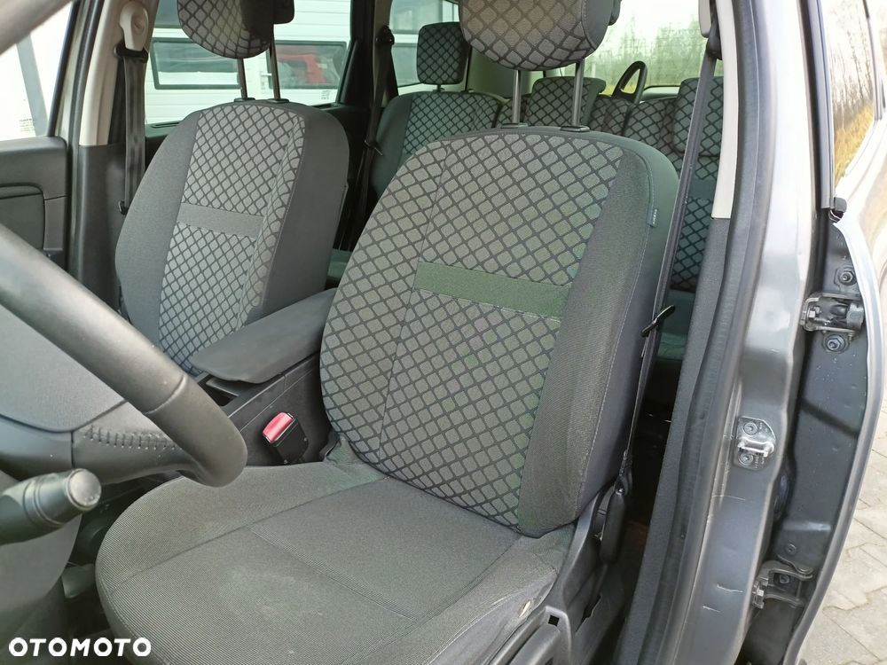 Renault Scenic - 10