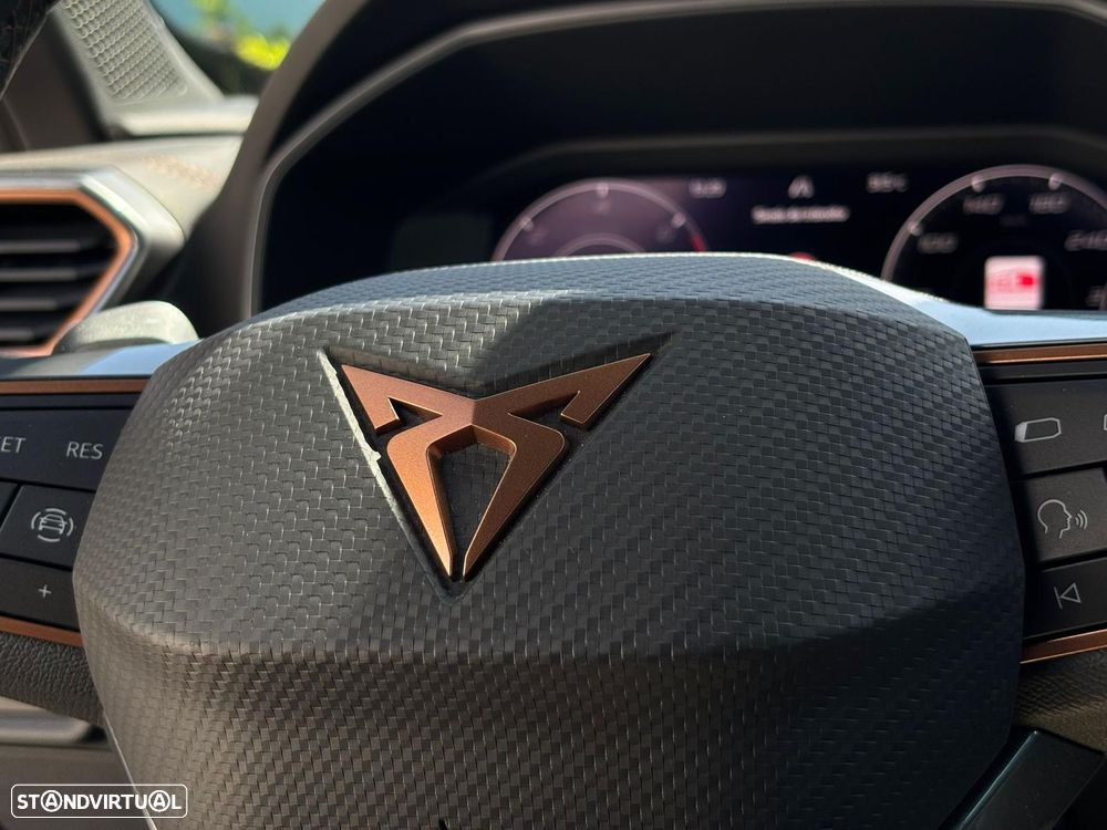 Cupra Formentor 1.4 e-Hybrid DSG VZ - 24