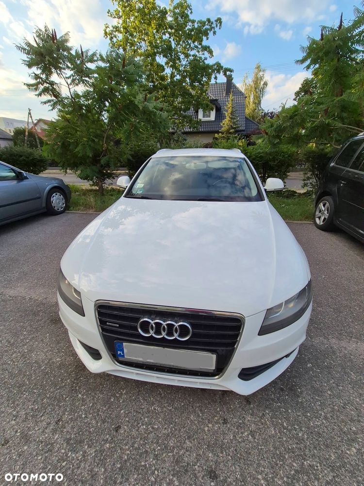 Audi A4 Avant - 11
