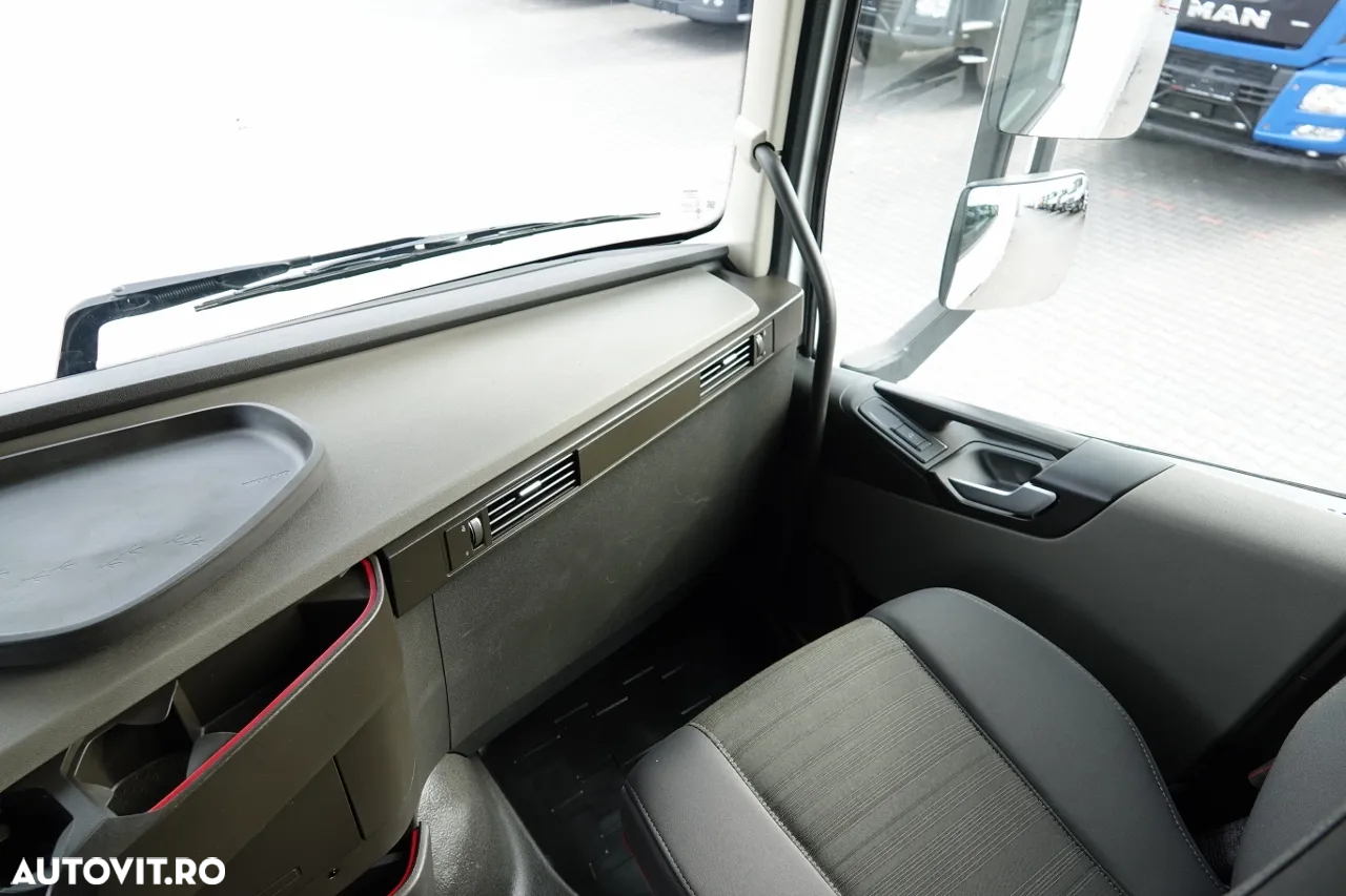 Volvo FH 420 / 4x2 / SOLÓWKA / PERDEA 9,10 M / AER CONDIȚIONAT PARCARE / LIFT DHOLLANDIA 2000KG / CONTRACTUL DE SERVICE POSTĂ - 31