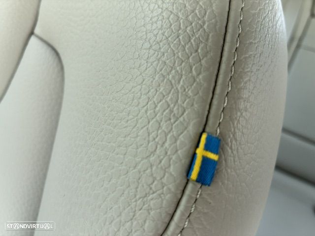 Volvo V60 2.0 D4 Momentum Plus Geartronic - 18