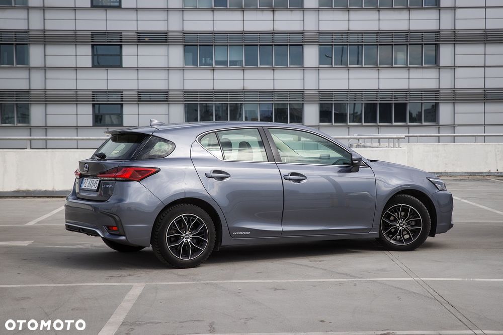 Lexus CT 200h Comfort - 11