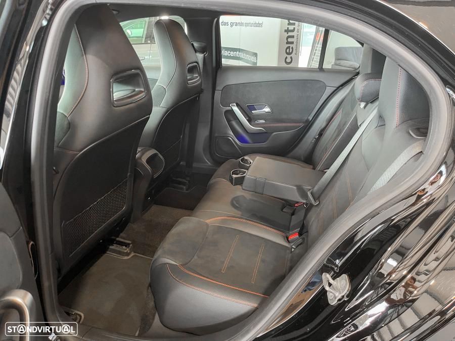 Mercedes-Benz A 250 e - 32