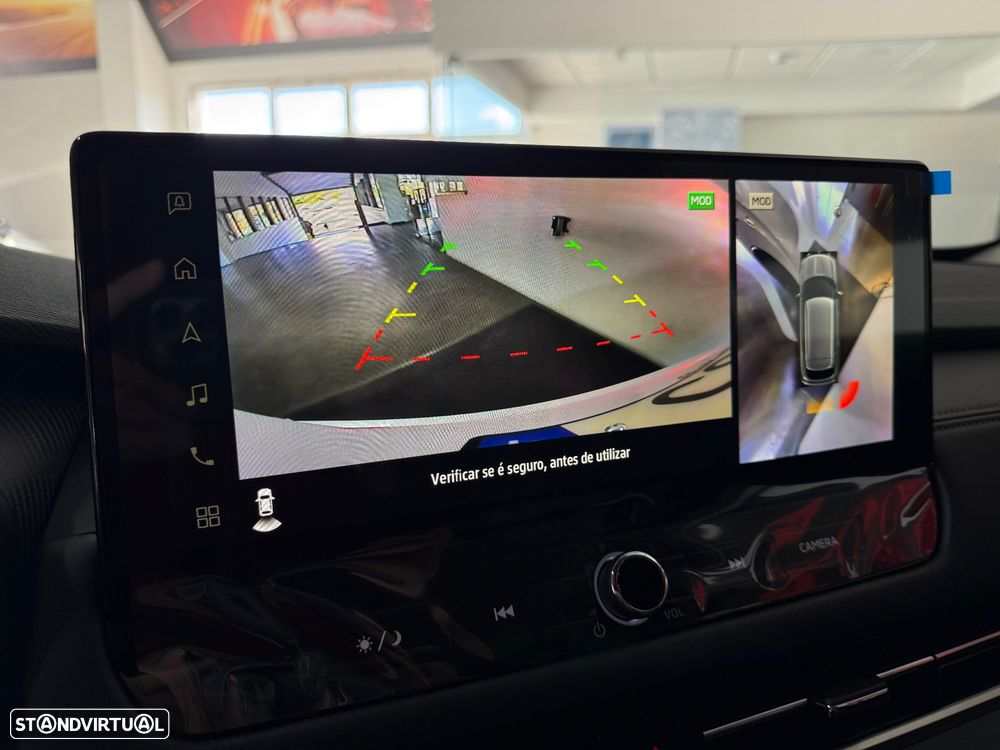 Mitsubishi Outlander - 12