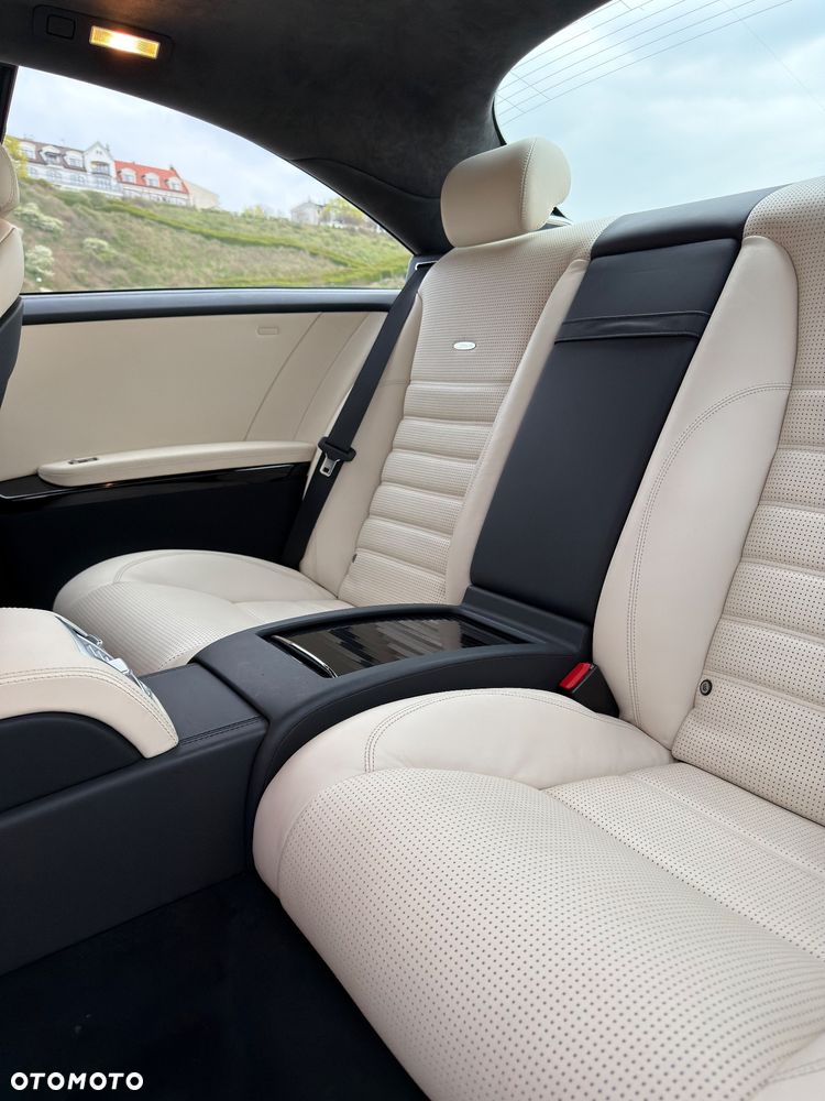 Mercedes-Benz CL 63 AMG - 13