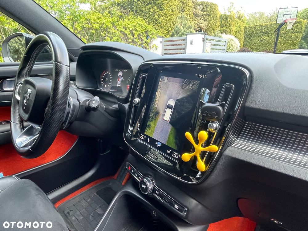 Volvo XC 40 - 21