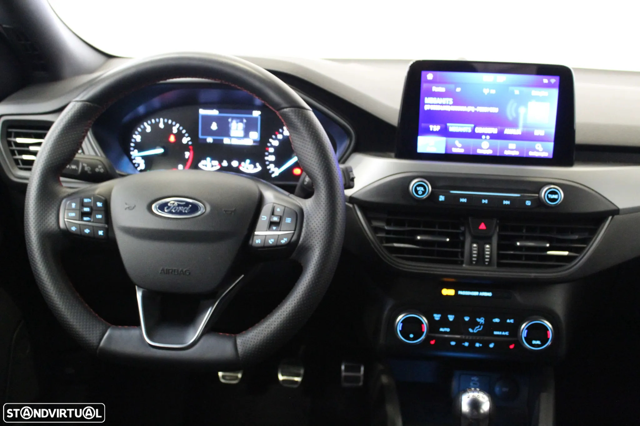 Ford Focus 1.0 EcoBoost MHEV ST-Line - 8