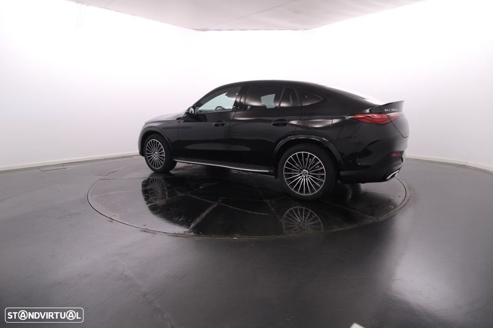 Mercedes-Benz GLC 300 de Coupe 4Matic - 4