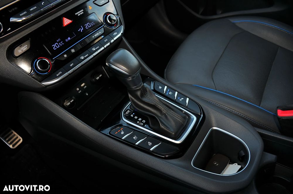 Hyundai IONIQ 141CP Exclusive - 9