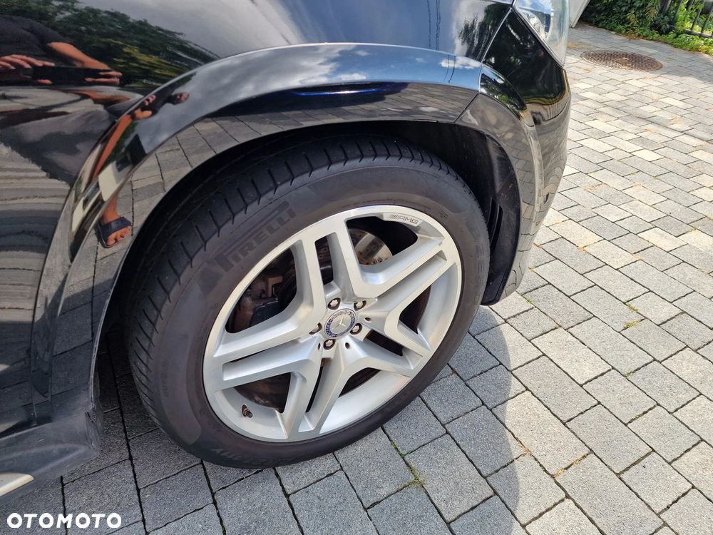 Mercedes-Benz GLS - 19