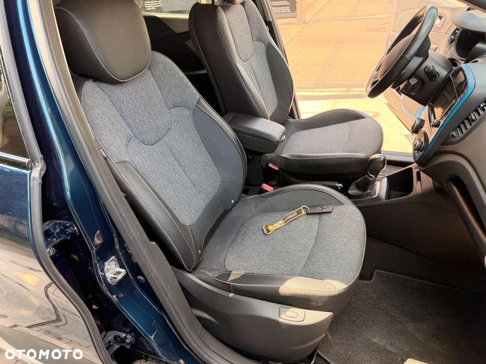 Renault Captur ENERGY TCe 120 EDC LIMITED - 29
