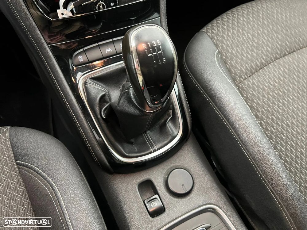 Opel Astra Sports Tourer - 6