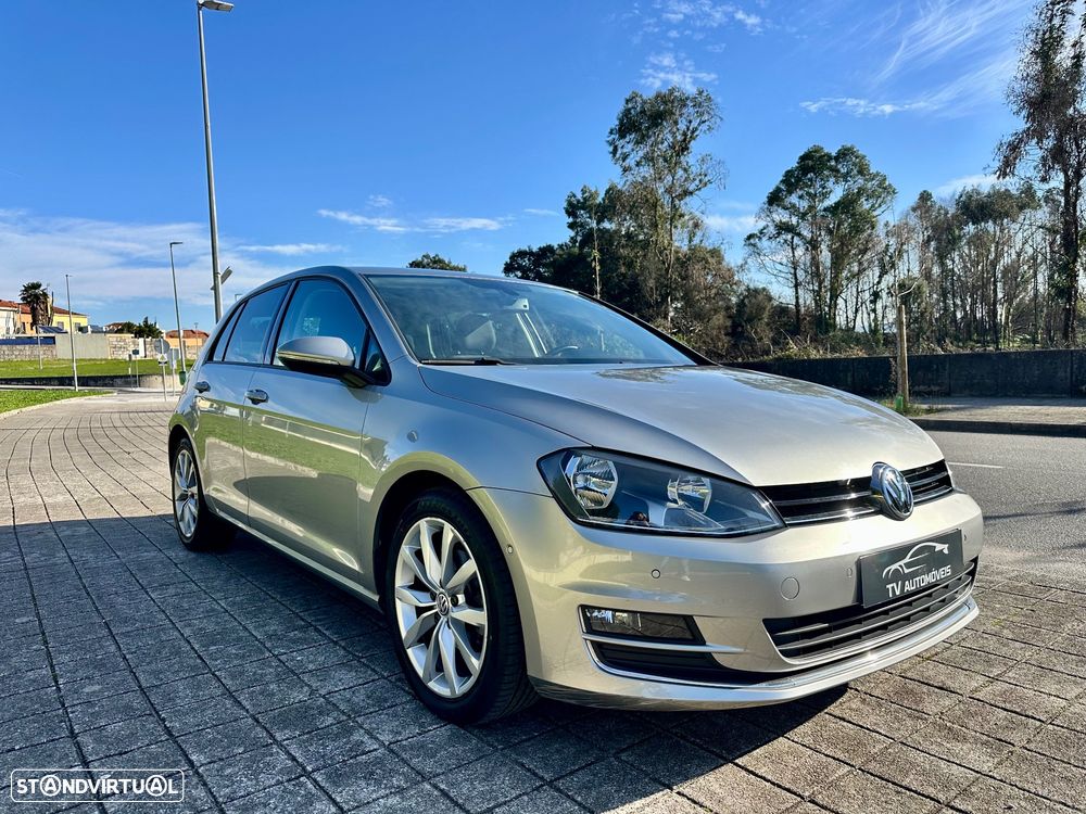 VW Golf 1.6 TDi Highline DSG - 9
