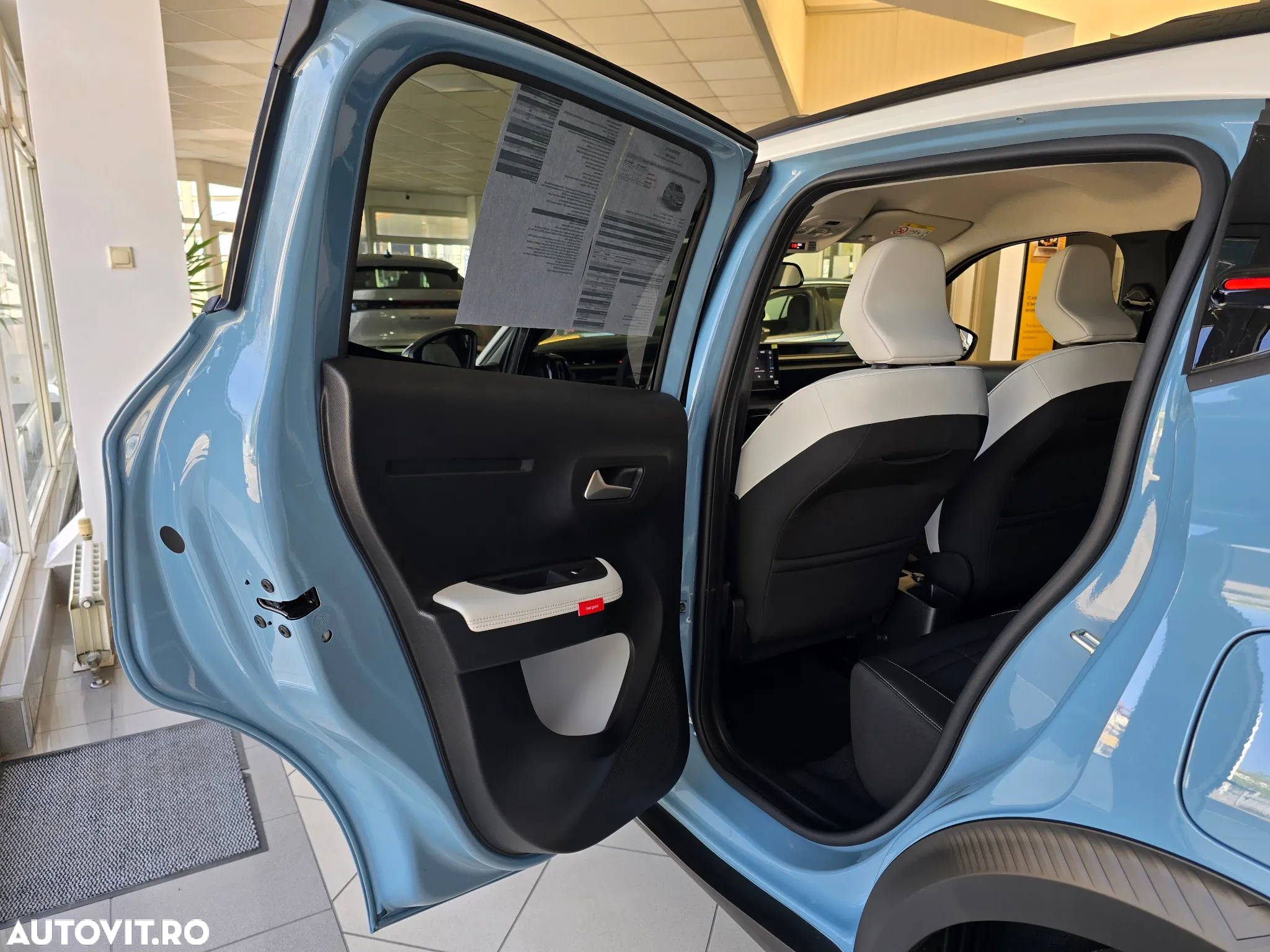 Citroën C3 1.2 PureTech 100 S&S BVM6 MAX - 17