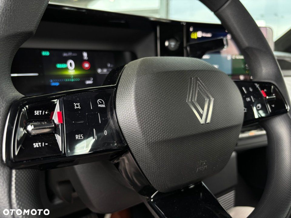 Renault 5 - 16