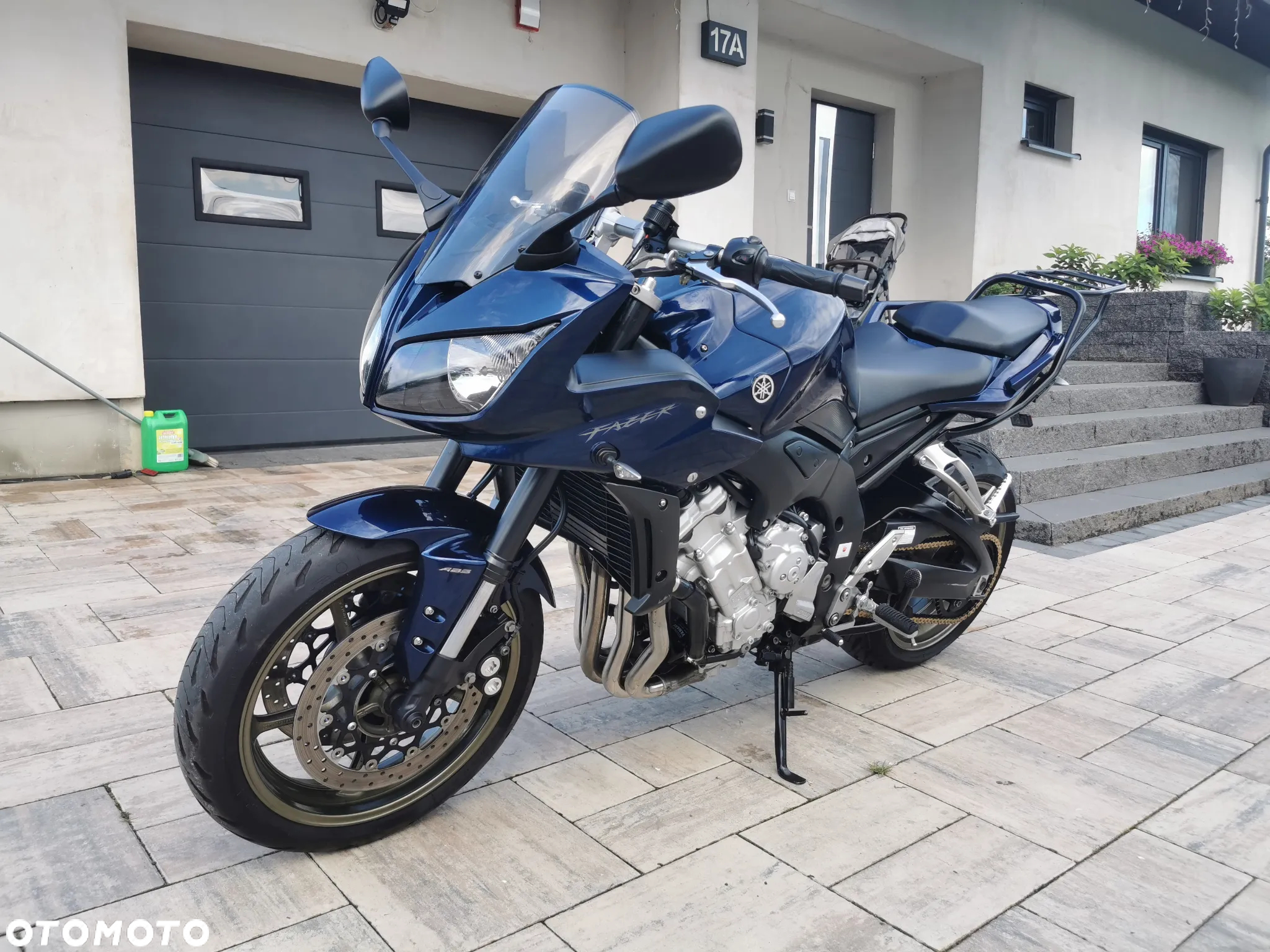 Yamaha FZ - 4