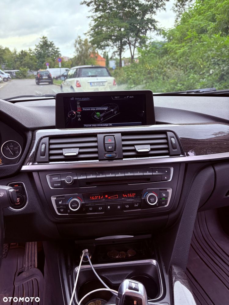 BMW Seria 3 - 11