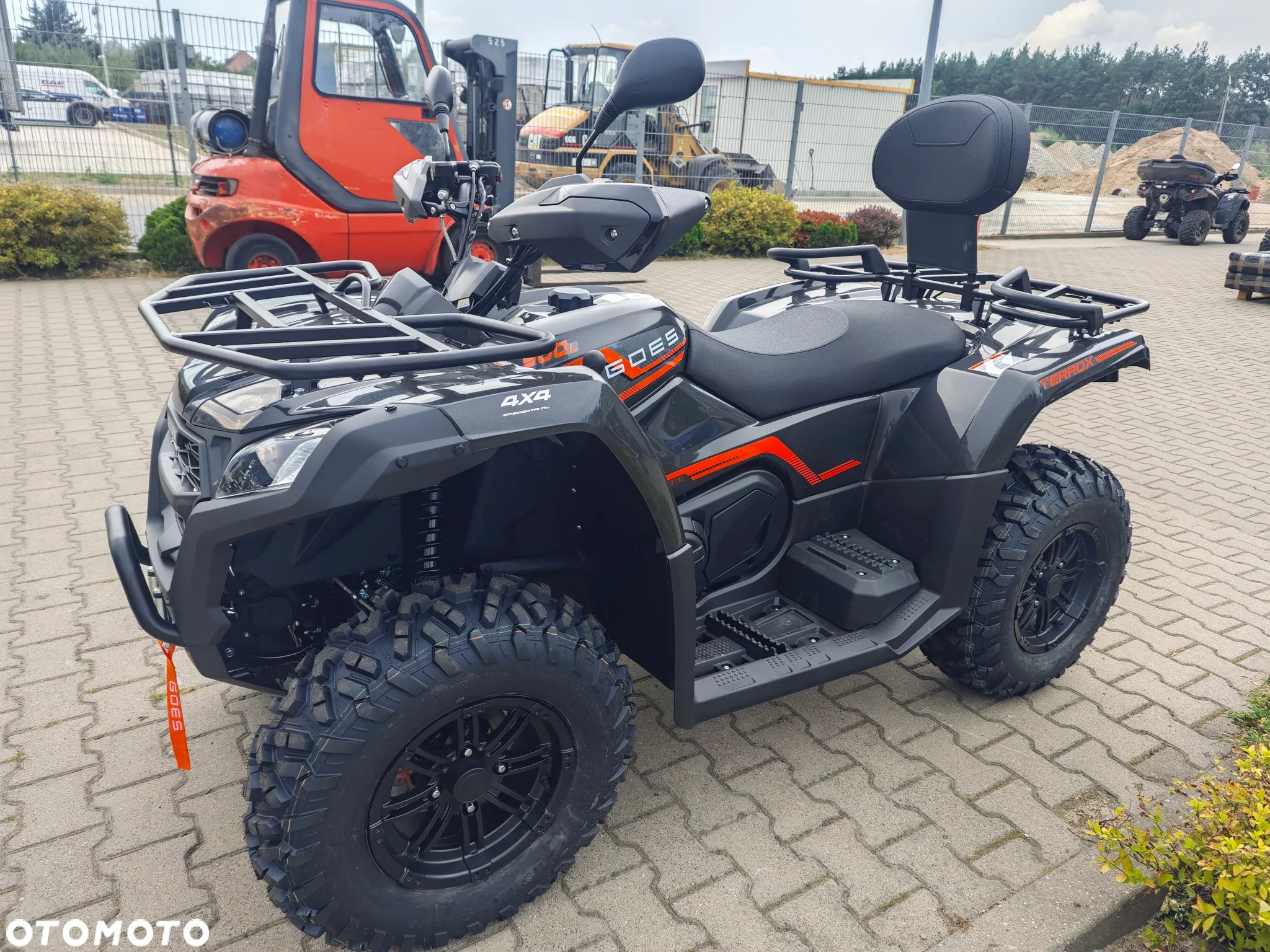 CFMoto CForce - 23