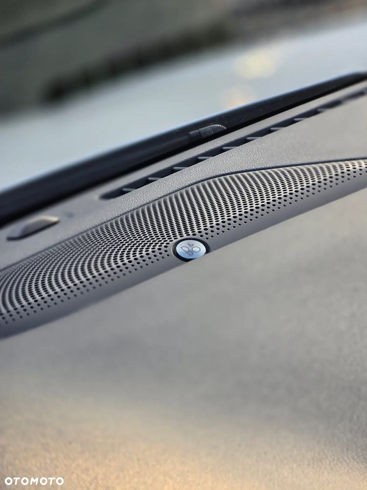 Ford Kuga 2.5 Duratec PHEV ST-LINE - 17