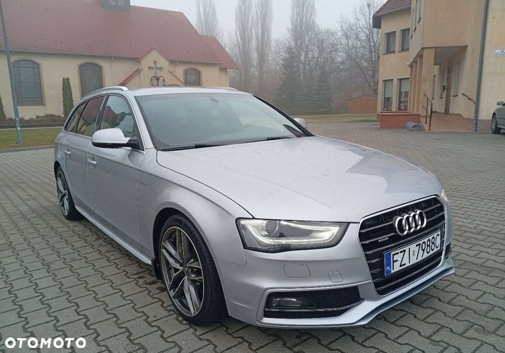 Audi A4 Avant - 1
