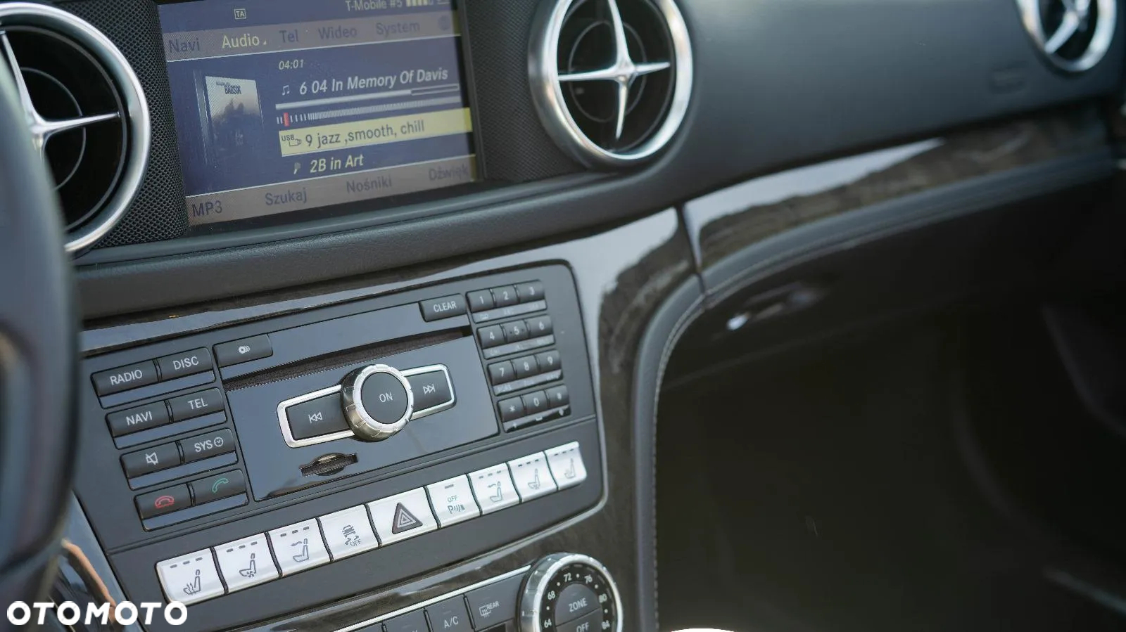 Mercedes-Benz SL 500 7G-TRONIC - 11