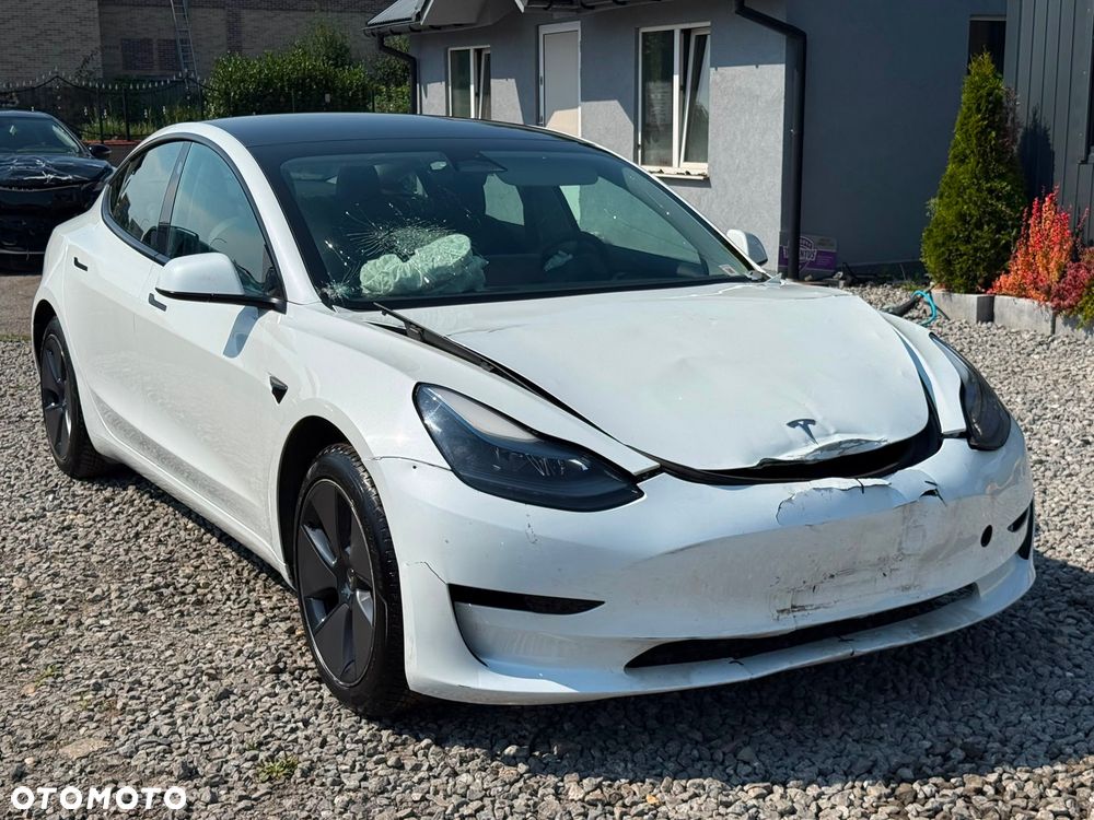 Tesla Model 3 RWD Hinterradantrieb - 3