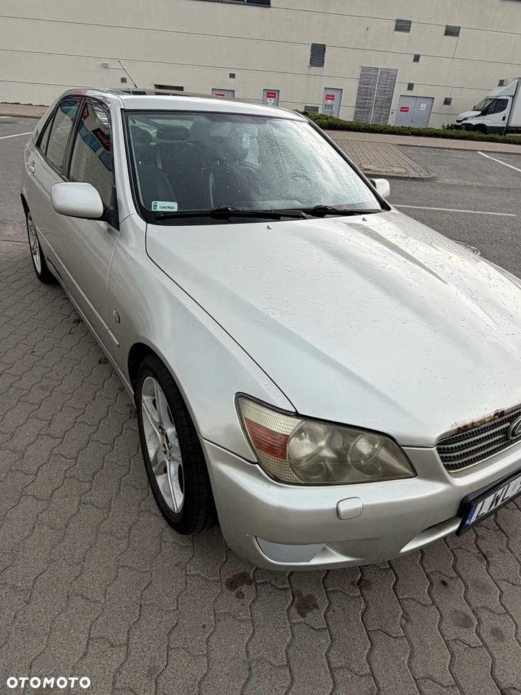 Lexus IS 200 Elegance - 6