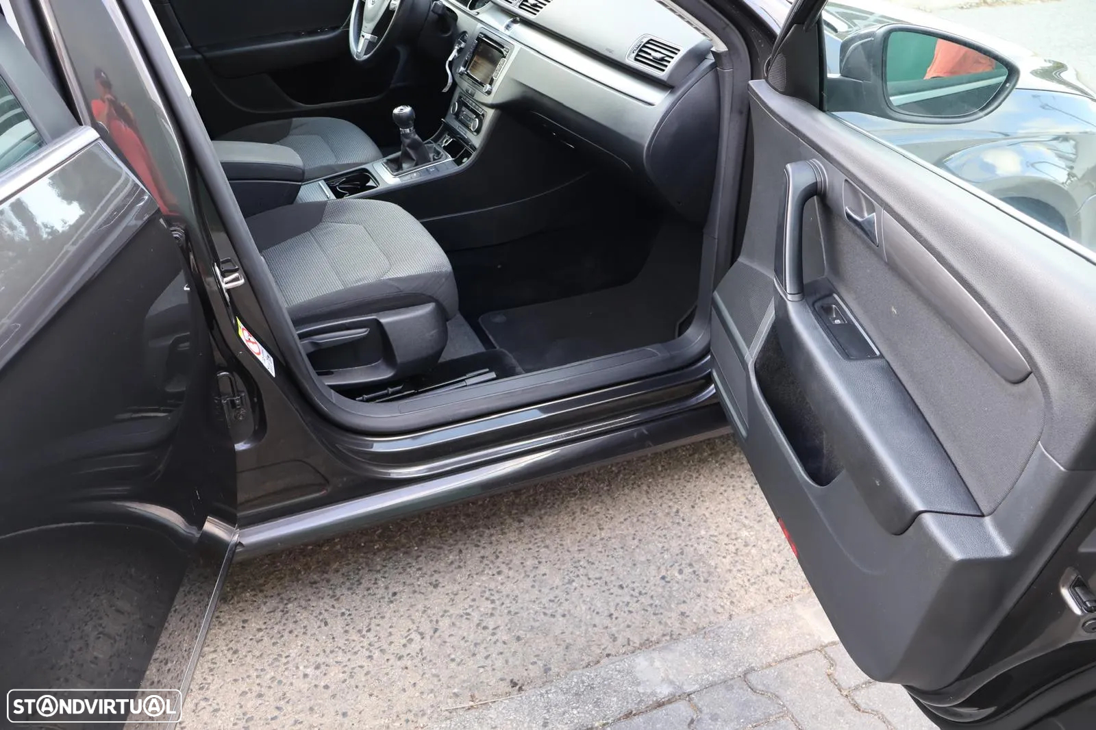 VW Passat 1.6 TDI BlueMotion - 26