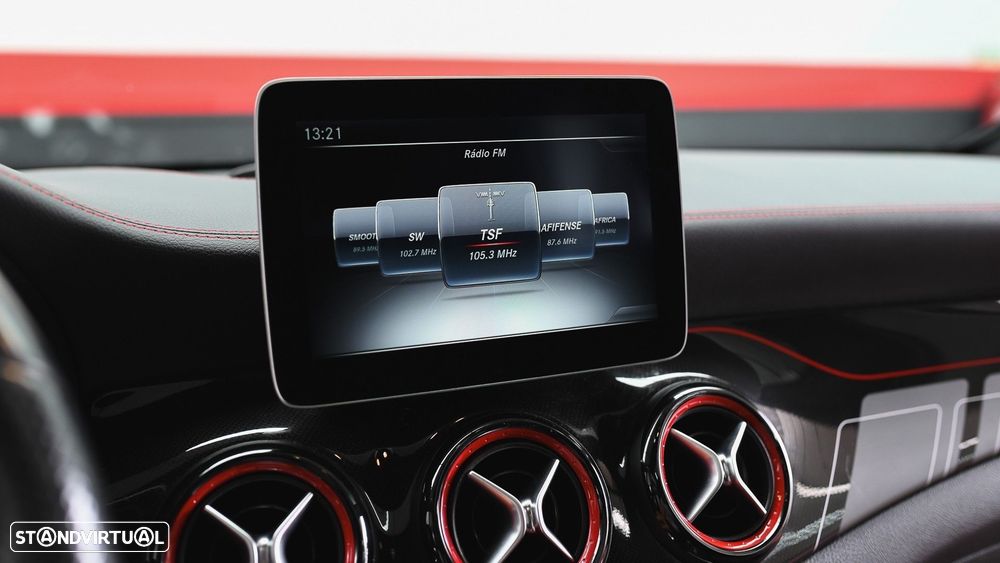 Mercedes-Benz CLA 45 AMG 4Matic Speedshift 7G-DCT Night Edition - 37