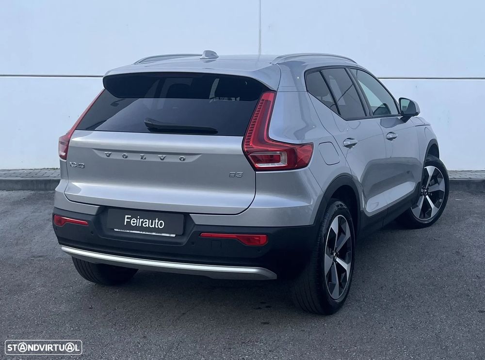 Volvo XC 40 2.0 B3 Core - 2