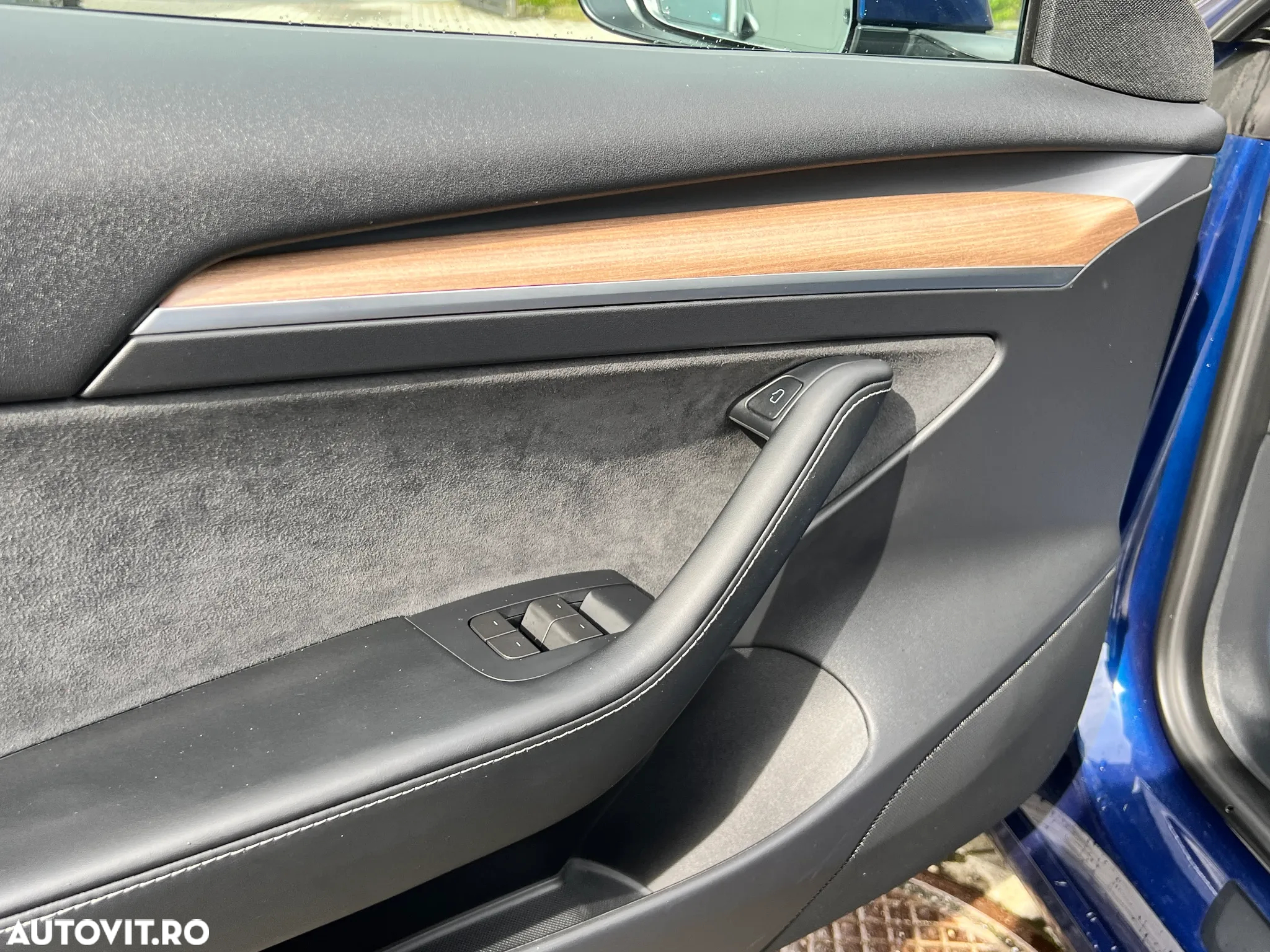 Tesla Model 3 Langstreckenbatterie Allradantrieb Dual Motor - 34