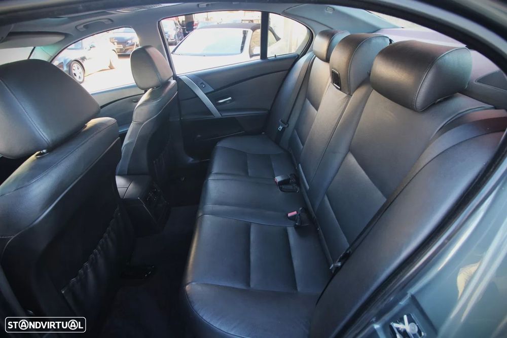 BMW 525 dA - 17