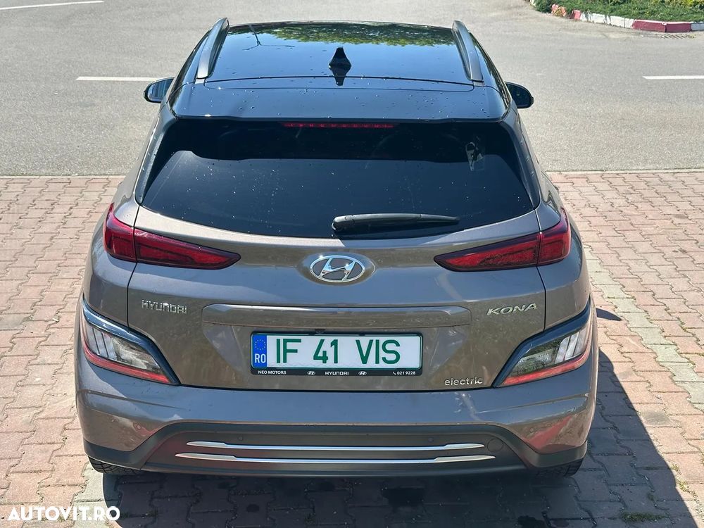 Hyundai KONA Electric 204CP Luxury - 8