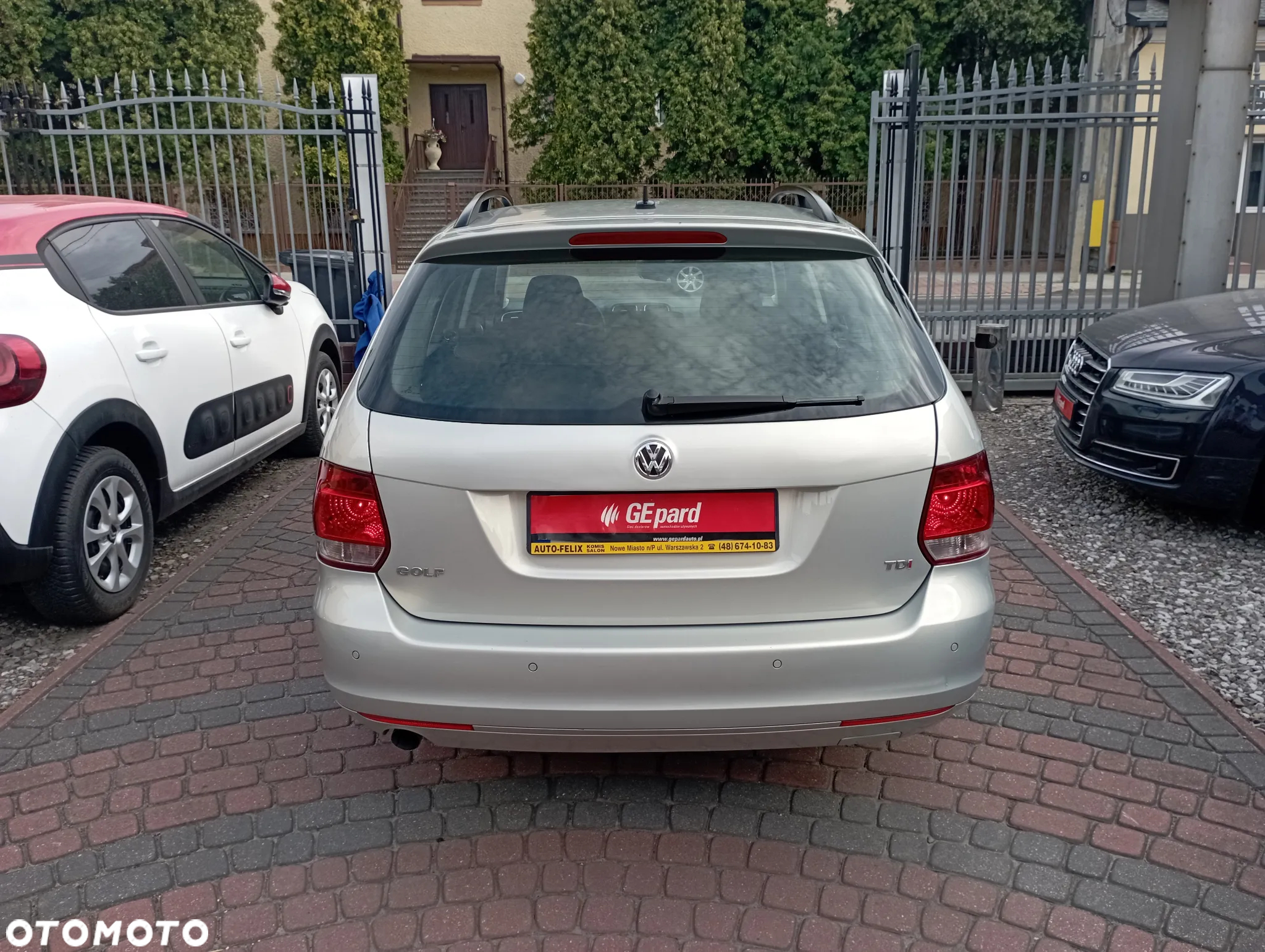 Volkswagen Golf VI 1.6 TDI Highline - 5