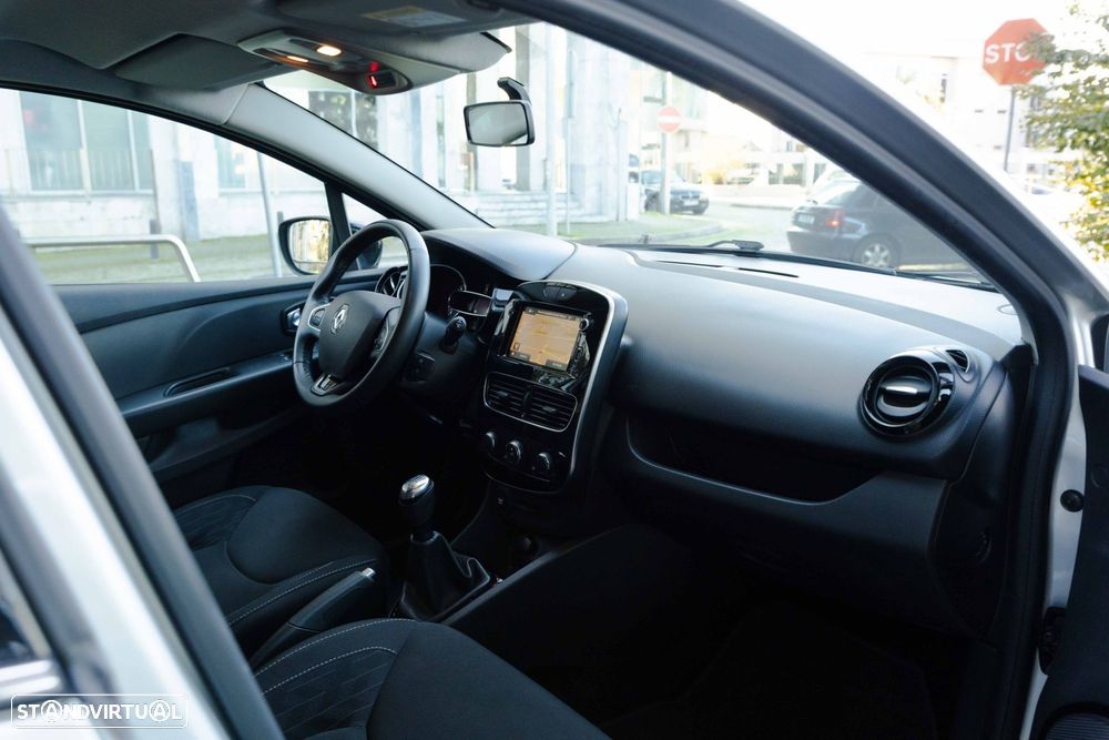 Renault Clio Sport Tourer 0.9 TCe Limited - 22