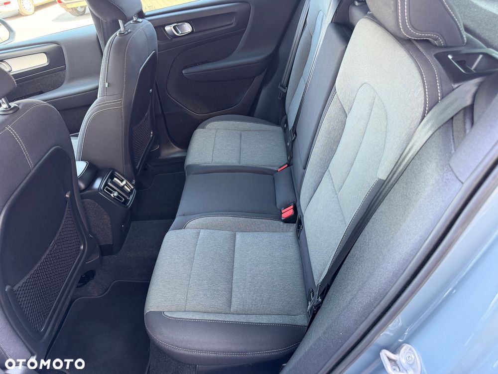 Volvo XC 40 B3 Core - 29