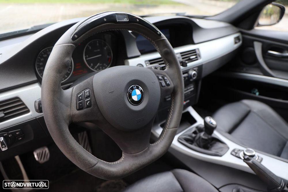 BMW 320 d - 13