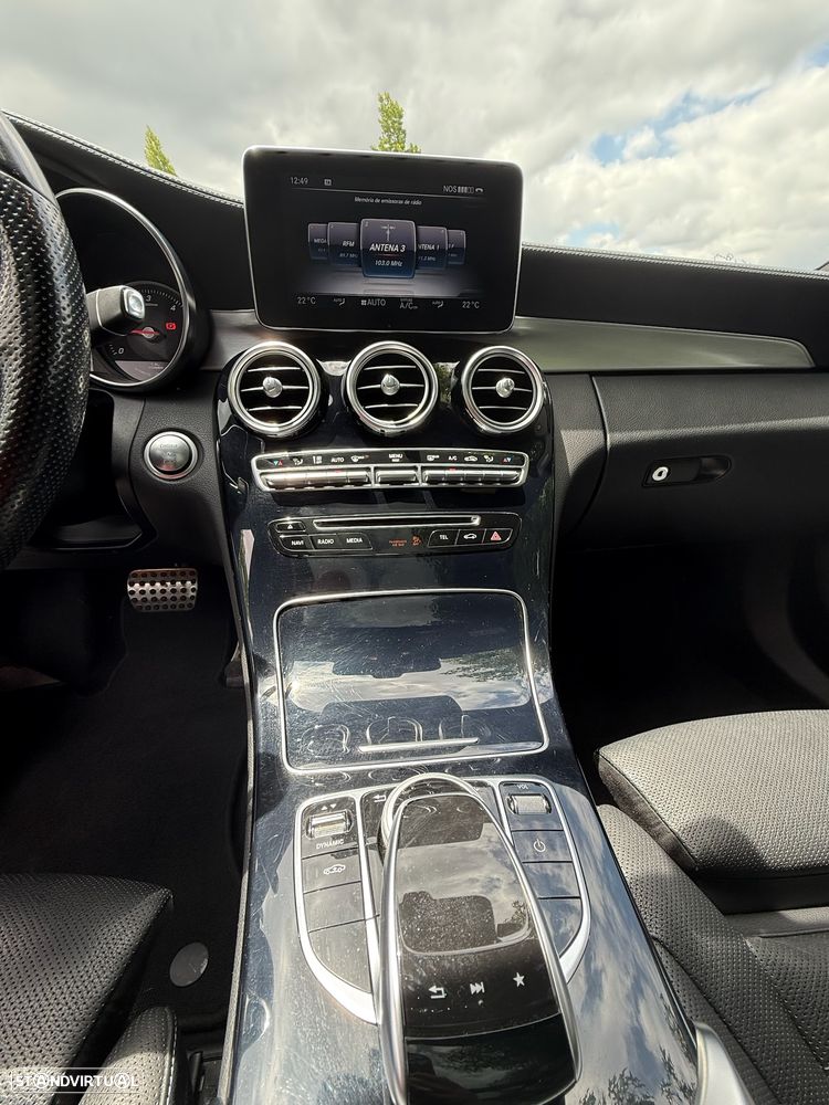 Mercedes-Benz C 300 h AMG Line - 3
