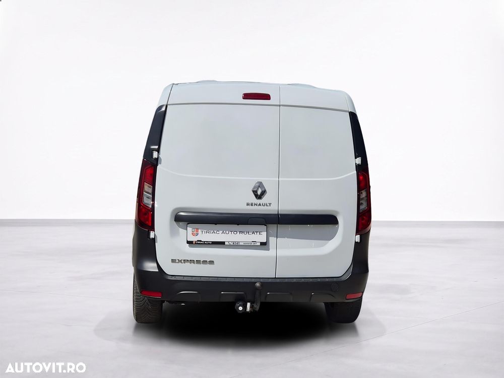 Renault Express - 4