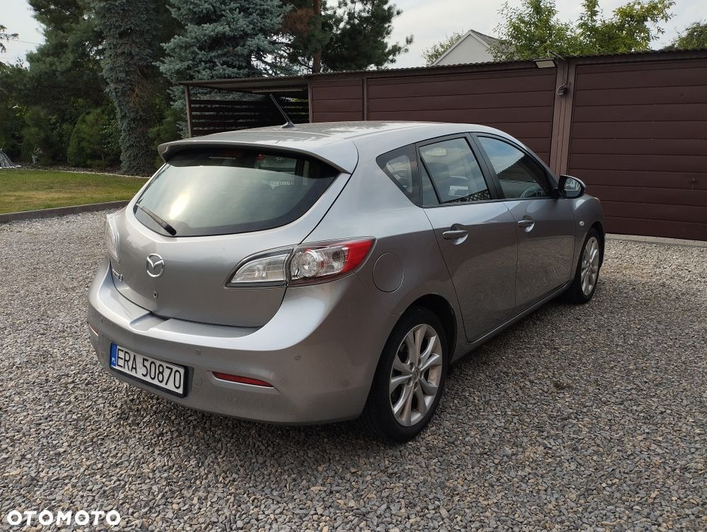 Mazda 3 - 4