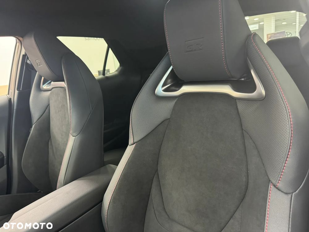 Toyota C-HR 1.8 Hybrid GR Sport - 8